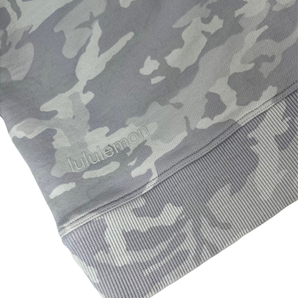 Lululemon Perfectly Oversized Crew Women 10 Incognito Camo Alpine White Multi